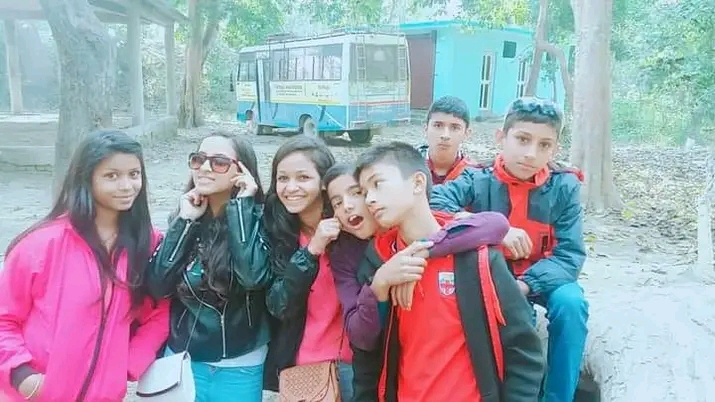 Can solve a Rubik’s cube while humming a folk song